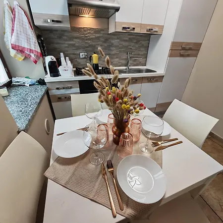 Casa Meghan דירה *