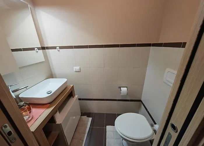 Casa Meghan Lägenhet Castelletto sopra Ticino