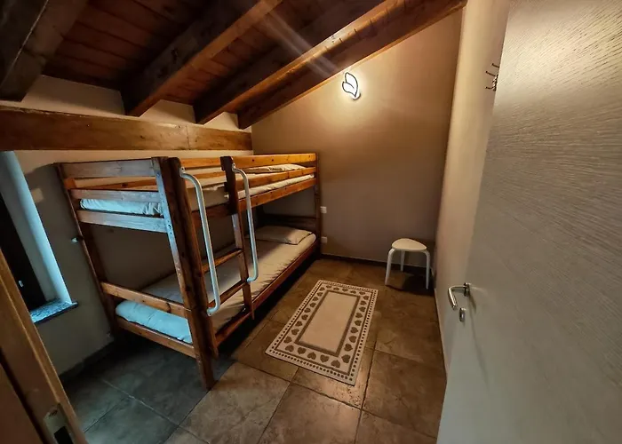 Casa Meghan * Castelletto sopra Ticino